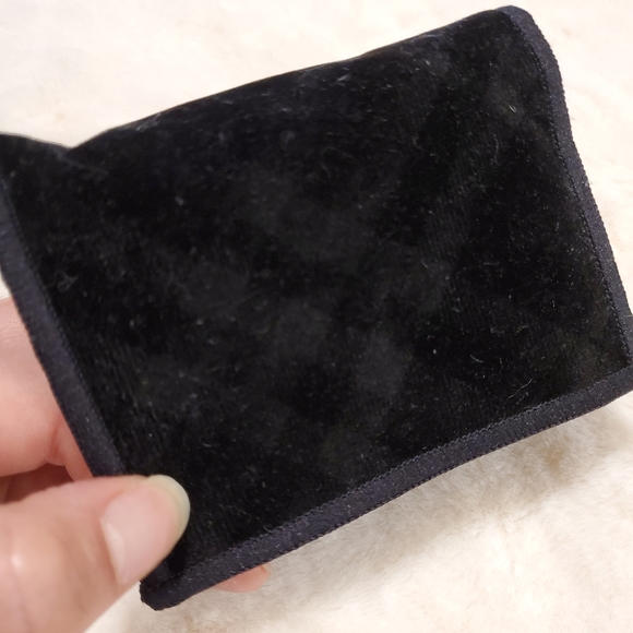 Burberry Eyeshadow Palette - Picture 4 of 5